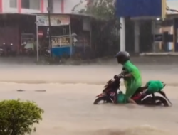 Hujan Deras Picu Banjir dan Longsor di Tiban, Batam
