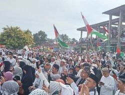 Aksi Solidaritas Batam Bersama Palestina: Syal Palestina Terjual Rp 9 Juta
