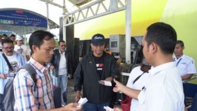 Penumpang Keluhkan Kenaikan Harga Tiket Batam-Singapura