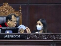 Arief Hidayat Ungkap Kejanggalan Putusan Kepala Daerah Bisa Jadi Cawapres: Anwar Usman Ikut, Putusan Berubah