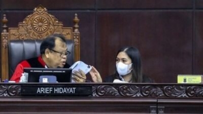 Arief Hidayat Ungkap Kejanggalan Putusan Kepala Daerah Bisa Jadi Cawapres: Anwar Usman Ikut, Putusan Berubah