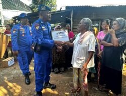 Ditpolairud Polda Kepri Sambangi Kampung Dapur 6 Sembulang: Berikan Bantuan Sosial