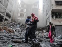 Perang Israel vs Hamas: Korban Tewas Capai 2.327 Orang, Gaza Terpukul Parah