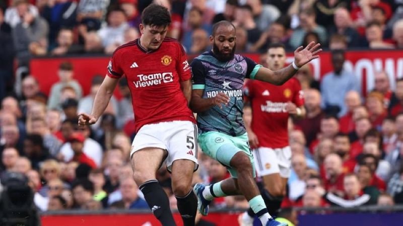 Harry Maguire Kembali Gemilang dalam Kemenangan Manchester United atas Brentford
