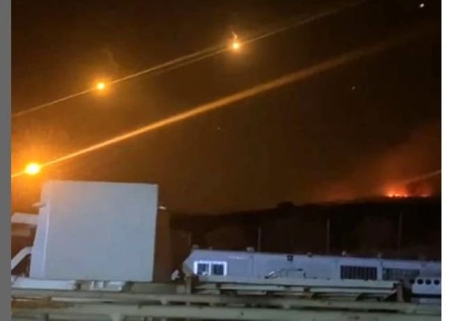 Puspen TNI Bantah Bukan Mortir, Melainkan Roket Flare yang Jatuh di Markas UNIFIL Indonesia, Lebanon