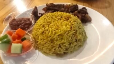 Melawa Premium Bengkong Batam: Rahasia Kelezatan Kambing, Nasi Briyani 33 Rempah dan Tonseng Arab