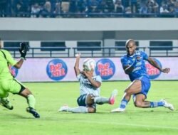 Liga 1 BRI 2023: Persib Bandung Melibas Persita Tangerang 5-0, Ini Kata Bojan Hodak