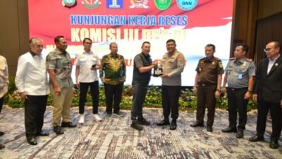 Rapat Kerja Reses Komisi III DPR RI di Batam: Evaluasi Keamanan dan Hukum di Kepulauan Riau