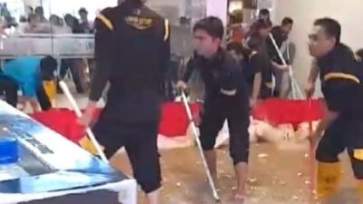 Batam Kota Baru Kebanjiran, Air Masuk ke Grand Mall Batam