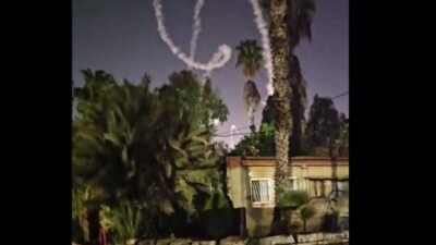 Sistem Iron Dome Israel Mengalami Kerusakan, Roket Malah Mengenai Bangunan di Tel Aviv