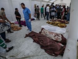Pembantaian di Rumah Sakit al-Shifa, Gaza:  Israel Gunakan Bom Fosfor dan Sniper Bunuh Paramedis