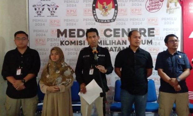 KPU Kota Batam Tetapkan DCT Pemilu 2024, Mawardi: Ada Partai Keterwakilan Perempuan Lebih 40 Persen