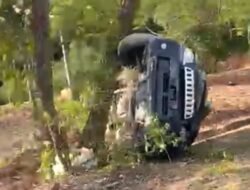 Kecelakaan Tunggal Daihatsu Terios di Batam: Mobil Ringsek, Korban Belum Diketahui
