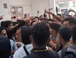 Sidang Perdana Kasus Kematian Bripda Nathanael Simanungkalit Ricuh, Keluarga Korban Histeris dan Tuntut Hukuman Berat